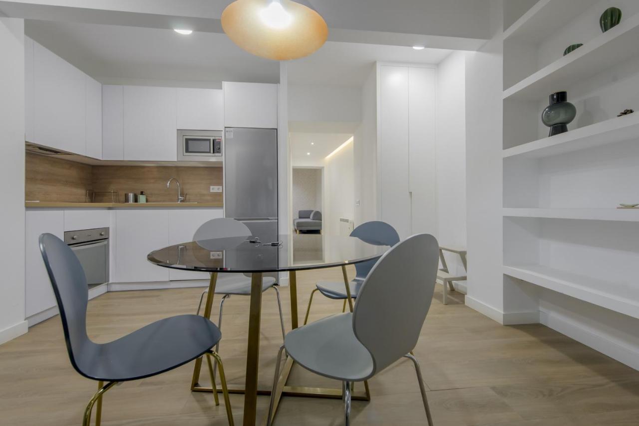 Nuevo Piso Para 7 En El Corazon Del Rastro/Madrid Extérieur photo